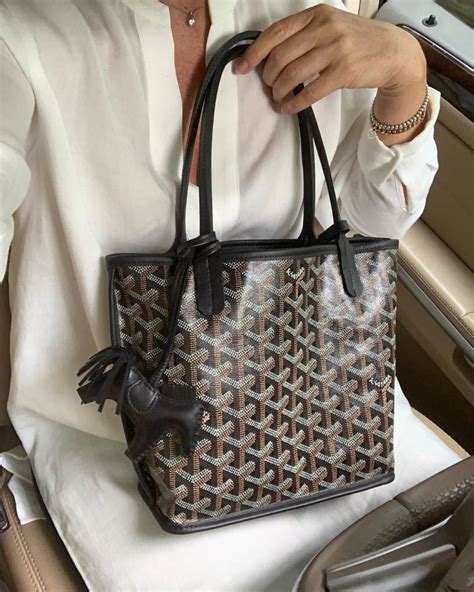 goyard price in japan|goyard anjou pm price.